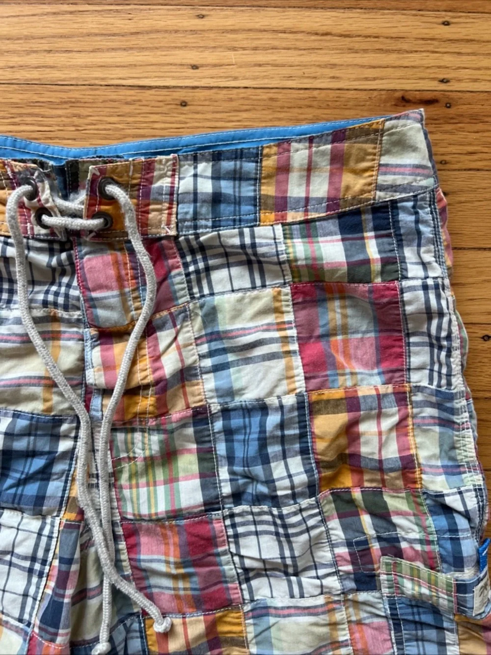 Vintage JCrew Madras Plaid Patchwork Swimwear Shorts Mens 34 Preppy Casual